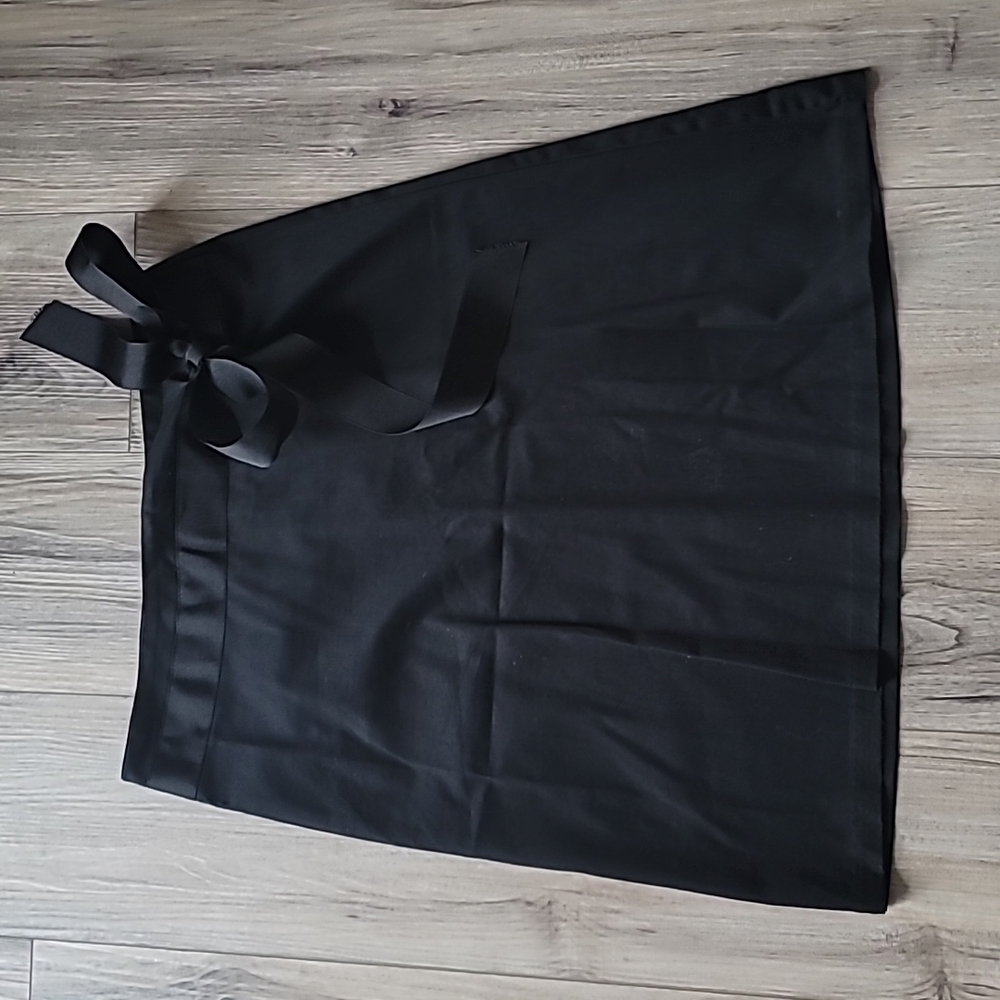Charlotte Russe Black Skirt size 5